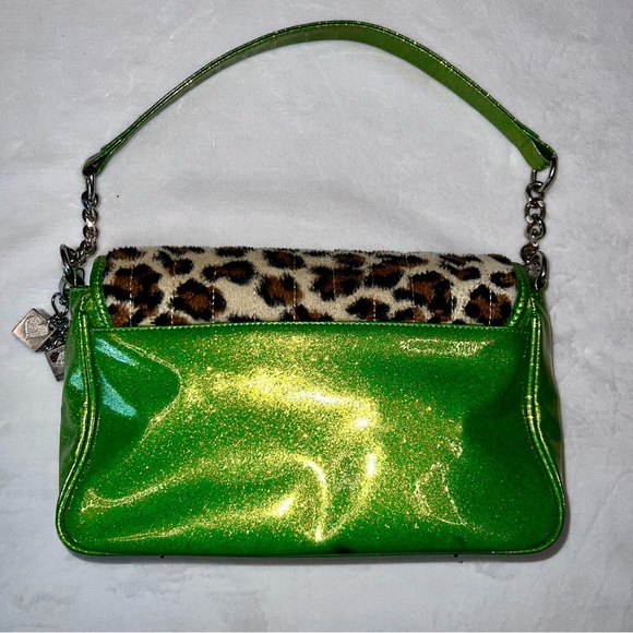 Lux de Ville Mini Gambler Lime Green Sparkle with Leopard Fur Bag - Picture 3 of 13